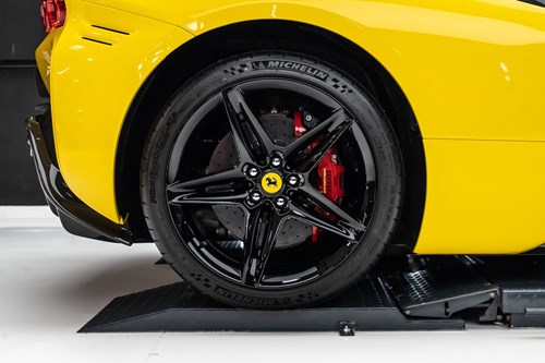 Ferrari SF90 spider-127