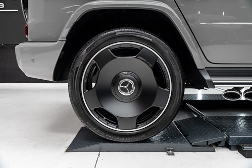 Mercedes Class G gris-71