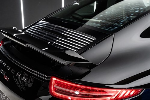 Porsche 911 50 ans-57