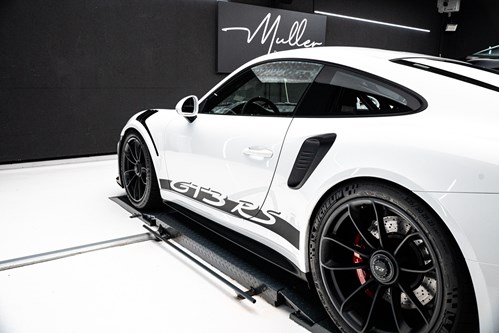 Porsche GT3RS 991.2-11