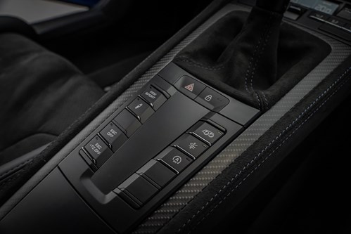 Porsche GT4 RS bleue-080