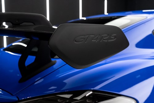 Porsche GT4 RS bleue jantes noires-14