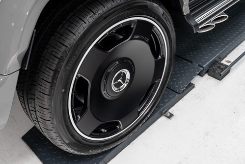 Mercedes Class G gris-70