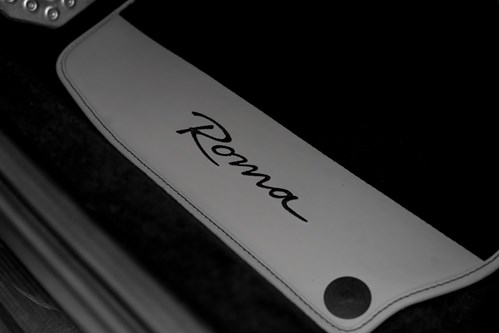 Ferrari roma noire-088