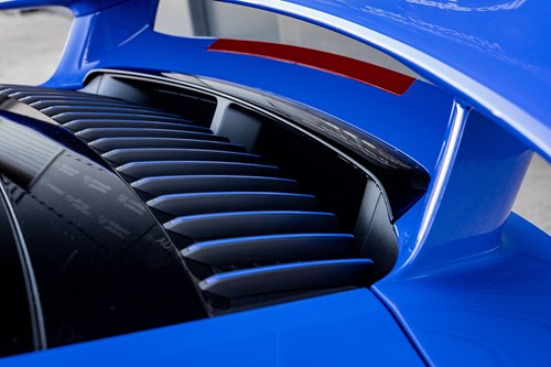 Porsche Carrera 4 bleue-147