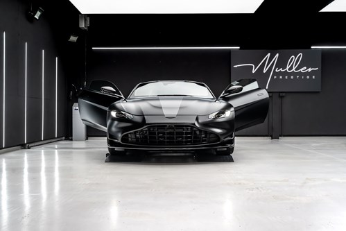 Aston Martin F1-103