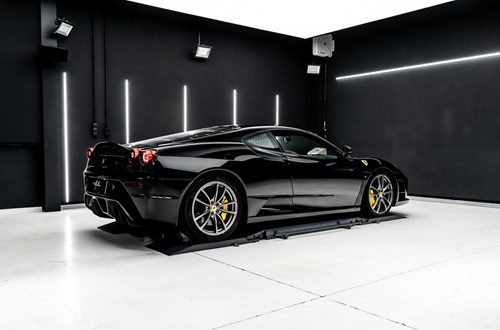 Ferrari Scuderia-120