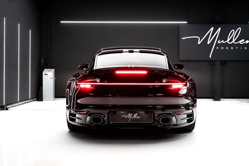 Porsche Carrera 4s Noire-108