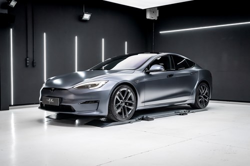Tesla Model S Plaid mate-094