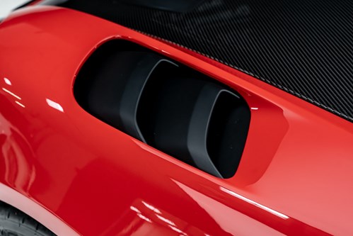 Porsche GT4 RS rouge-83