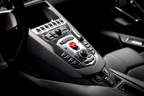 Lamborghini Aventador-53