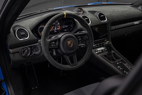 Porsche GT4 RS Shark blue-090