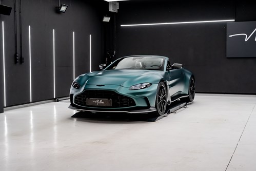 Aston Martin Vantage V12 verte mate-110