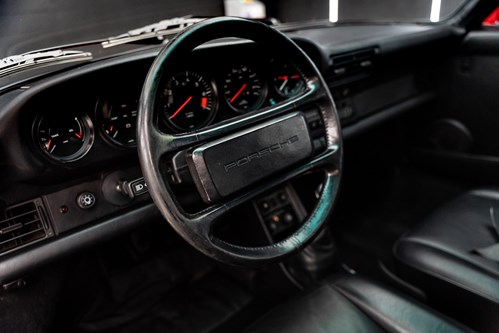 Porsche Carrera 3.2-25