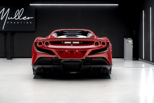 Ferrari F8 Tributo-067