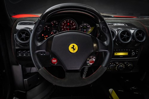 Ferrari 430 Scuderia rouge-047