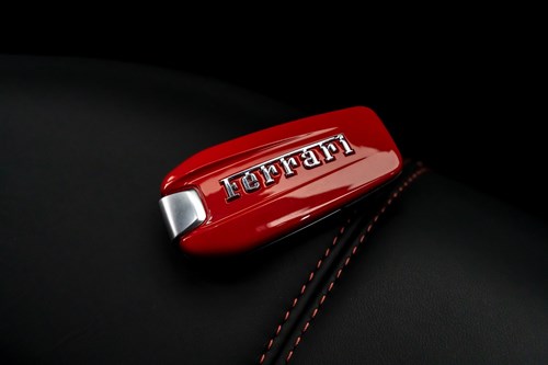 Ferrari F8 Tributo-092