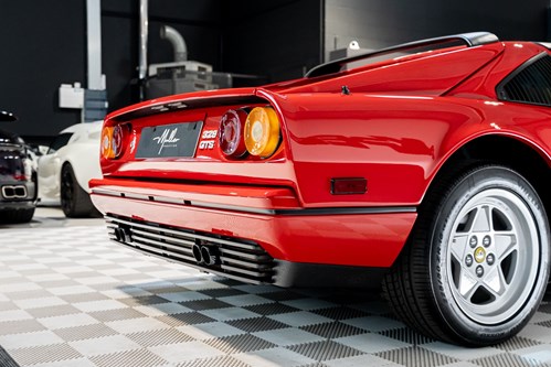 Ferrari 328 GTS-354