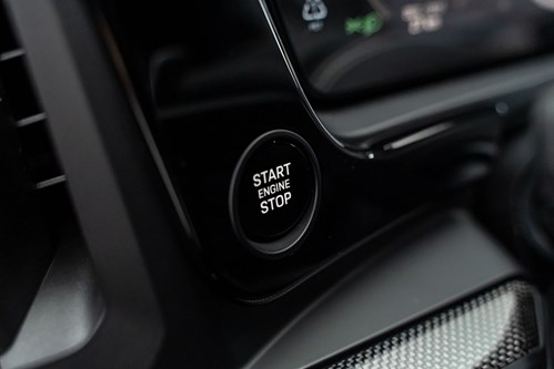 Porsche Cayenne Turbo gris foncé-101