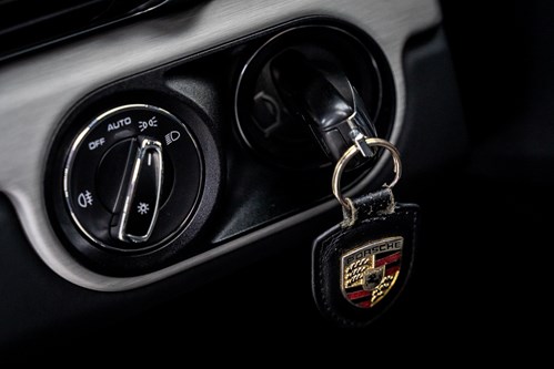 Porsche 911 50 ans-85