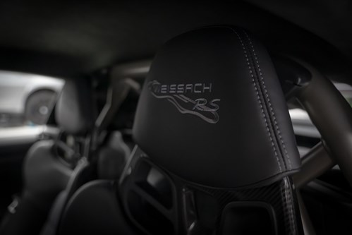 Porsche GT4 RS rouge-49