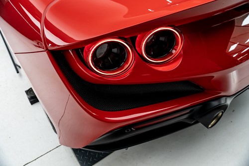 Ferrari F8 Tributo-097