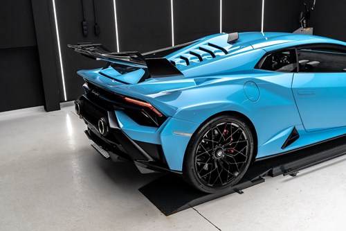 Lamborghini Huracan STO Bleue-119