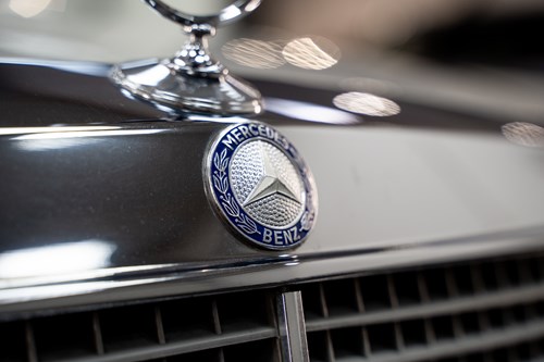 Mercedes 450 sel-105