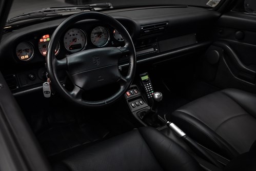 Porsche 993 Turbo noire (51)