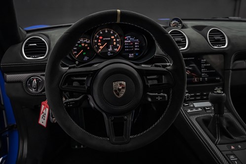 Porsche GT4 RS bleue jantes noires-29