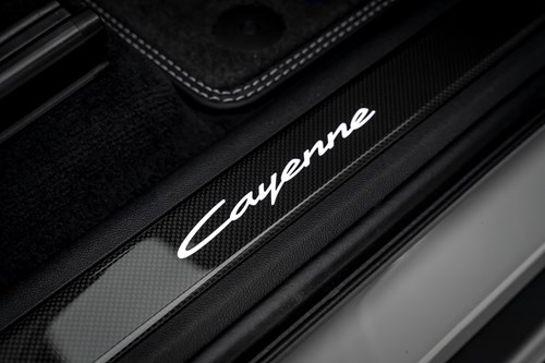 Porsche Cayenne blanche mate-42