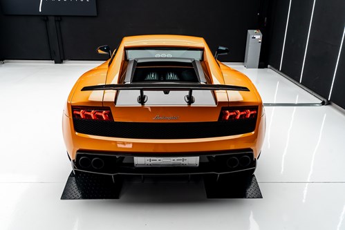 Lamborghini LP570 Superlegera-48