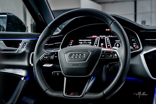 Audi RS6 bleue-32