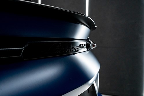 Lamborghini Urus bleu-73