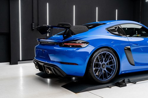 Porsche GT4 RS bleue-121