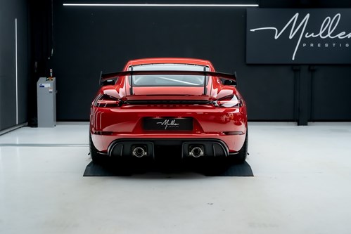 Porsche GT4 RS rouge-64