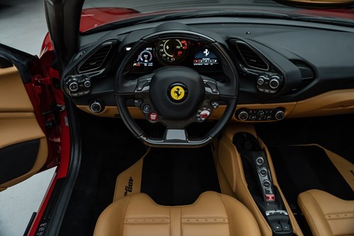 Ferrari 488 Spider-070