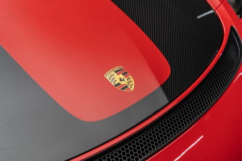 Porsche Spyder RS rouge-072