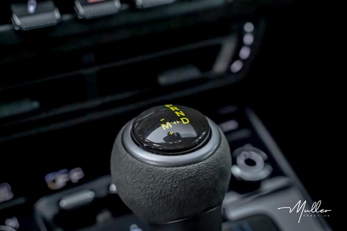 Muller-prestige-Porsche-gt3-sharkblueDSC086981