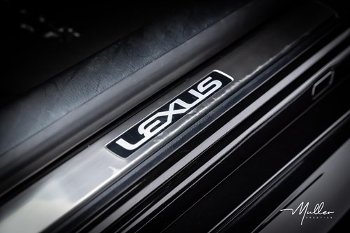 car-detailing-lexus-rcfDSC080909