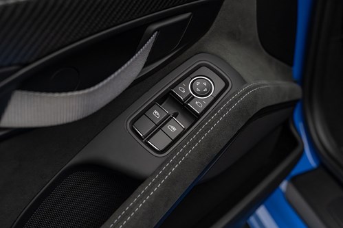 Porsche GT4 RS Shark blue-091