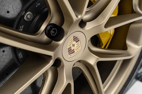 Porsche Cayenne Turbo gris foncé-087