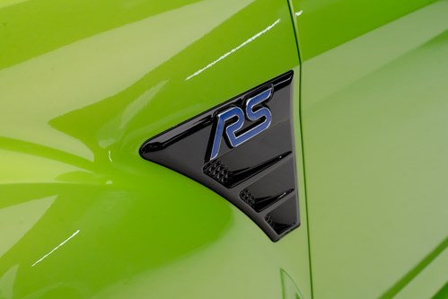 Ford Focus RS-085