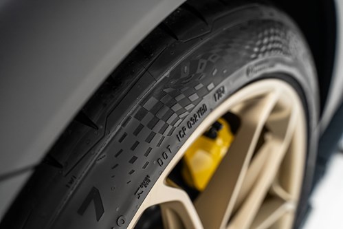 Porsche Cayenne Turbo gris foncé-112