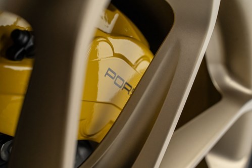 Porsche Cayenne Turbo gris foncé-086