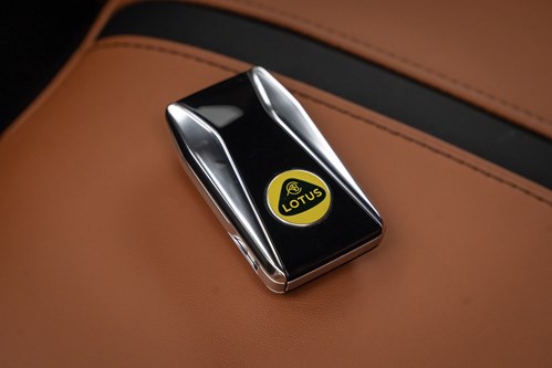 Lotus-emira-first-edition-056