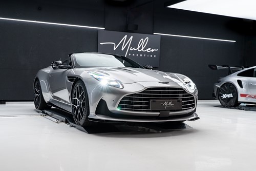 Aston Martin DB12-064