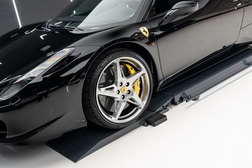 458 Italia-6