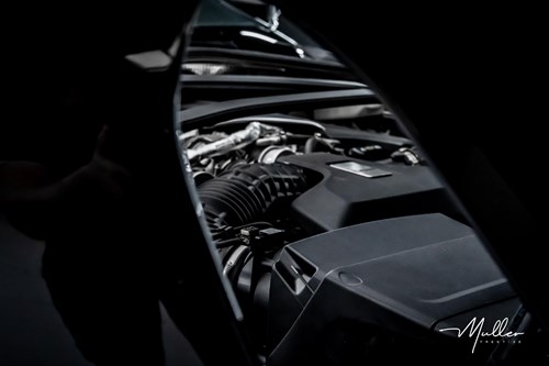 car-detailing-aston-martin-db11DSC083585