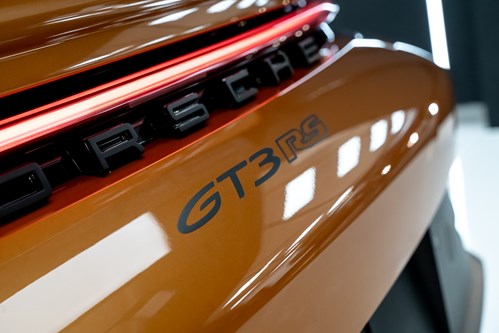 Porsche GT3 RS dorée-43